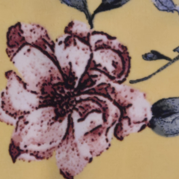 Soprano Floral Yellow Purple Lined Pleated Women's Top Size Small 004 - Picture 5 of 9